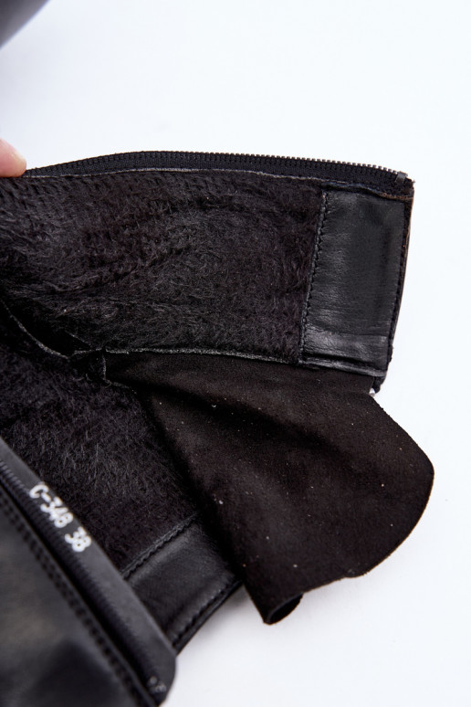 Bottines isolées pour femmes avec décoration en noir Inenia