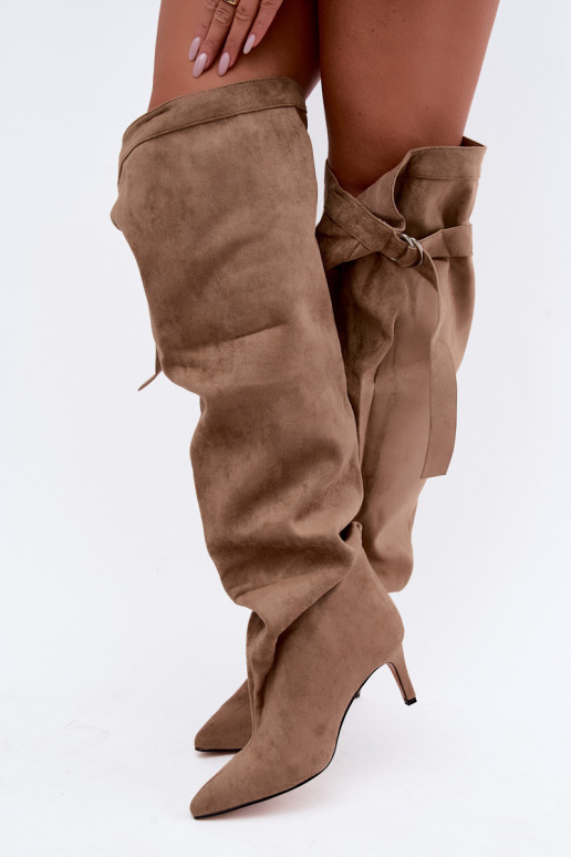 Bottes hautes pour femmes à enfiler avec talons en sable Rosena