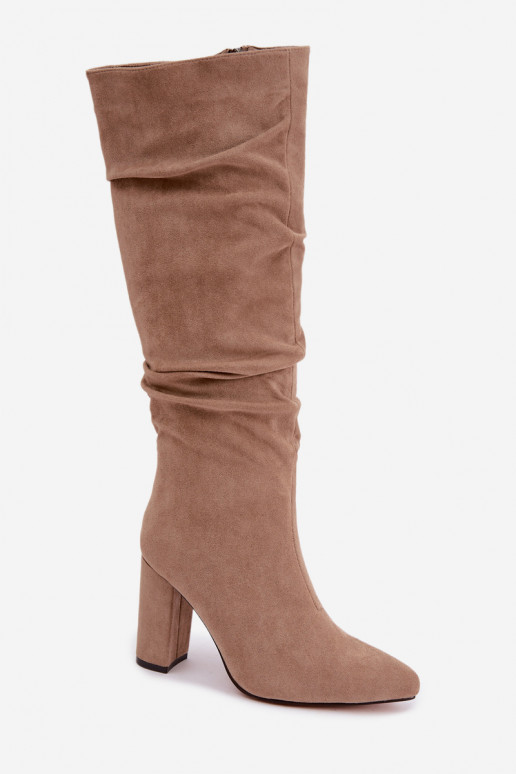 Bottes hautes pour femmes isolées avec talons et volants en sable Imelia