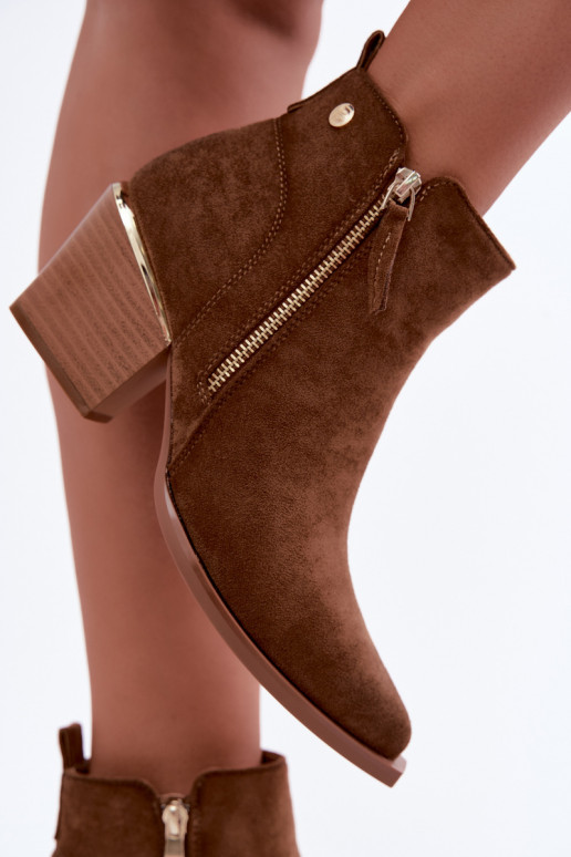 Bottines style cowboy pour femmes avec fermeture éclair décorative en brun Jarelia