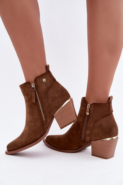 Bottines style cowboy pour femmes avec fermeture éclair décorative en brun Jarelia