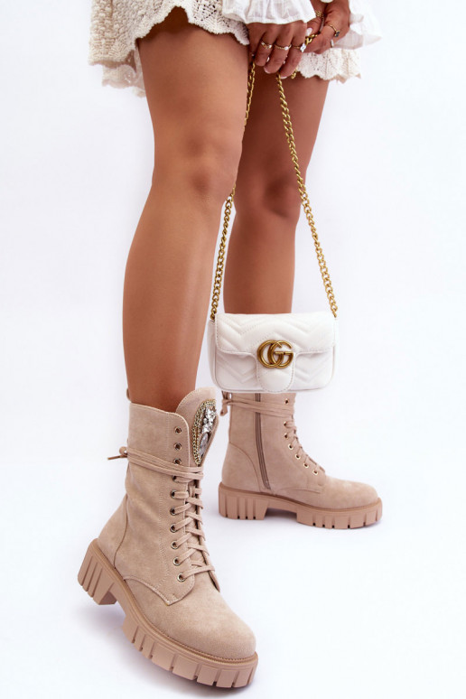 Bottines en faux daim sable avec embellissements Tai turirx