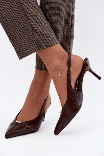 Escarpins chocolat Inessae avec détails décoratifs 2