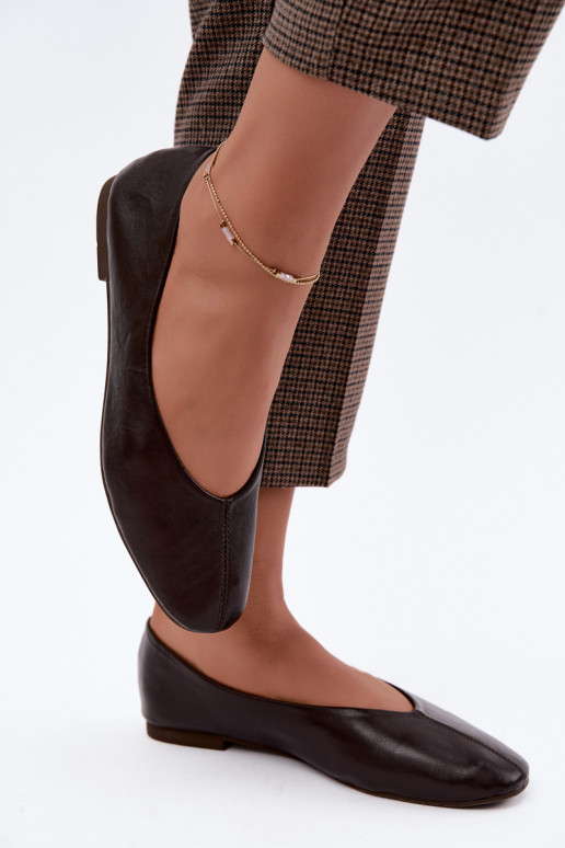 Ballerines chocolat Iralia avec broderie décorative