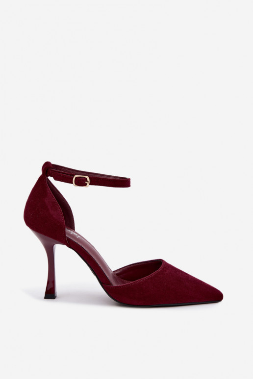 Chaussures en daim synthétique avec des sangles couleur bordeaux Ladessa
