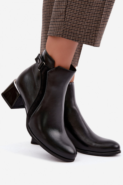 Bottines pour femmes en cuir synthétique avec talons isolées Zazoo 60563 en noir