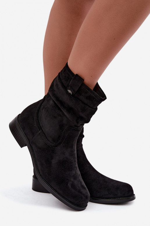 Bottines chaudes avec volants et larges talons, noires