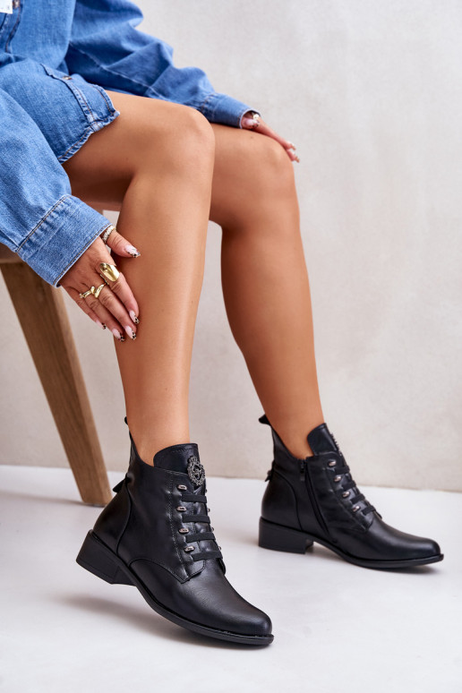 Bottines basses chaudes avec ornements en noir Nevalia