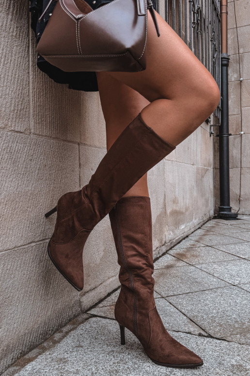 Bottes hautes brunes chaudes avec talons Taelia