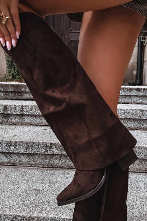 Bottes hautes isolées de style cowboy avec talons et tige cousue CzekoladoĮe Julena
