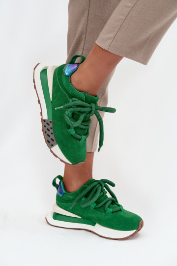 Baskets pour femmes en daim synthétique avec plateforme et lacets épais en vert Artiker 55C0136