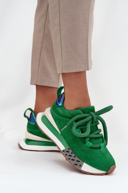 Baskets pour femmes en daim synthétique avec plateforme et lacets épais en vert Artiker 55C0136