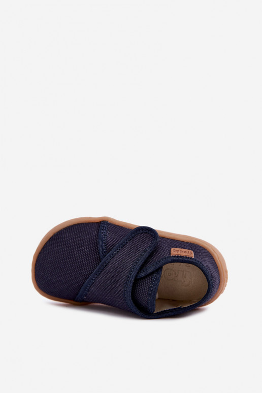 Chaussons pour enfants garçons avec fermetures adhésives Barefoot Froddo G1700438 en bleu foncé