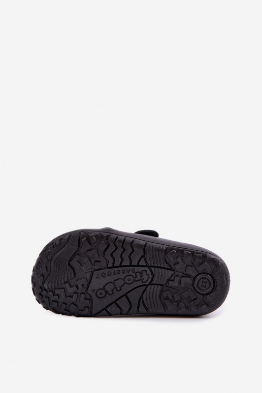Chaussons pour enfants garçons avec fermetures adhésives Barefoot Froddo G1700438-15 en noir