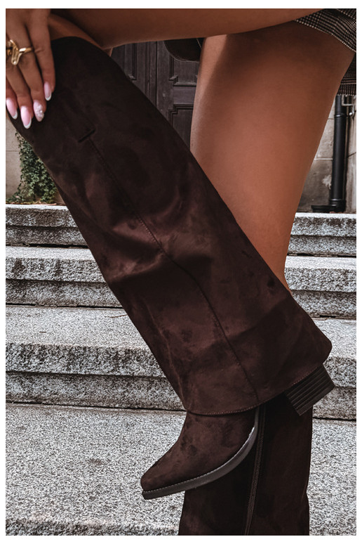 Bottes hautes isolées de style cowboy avec talons et tige cousue CzekoladoĮe Julena