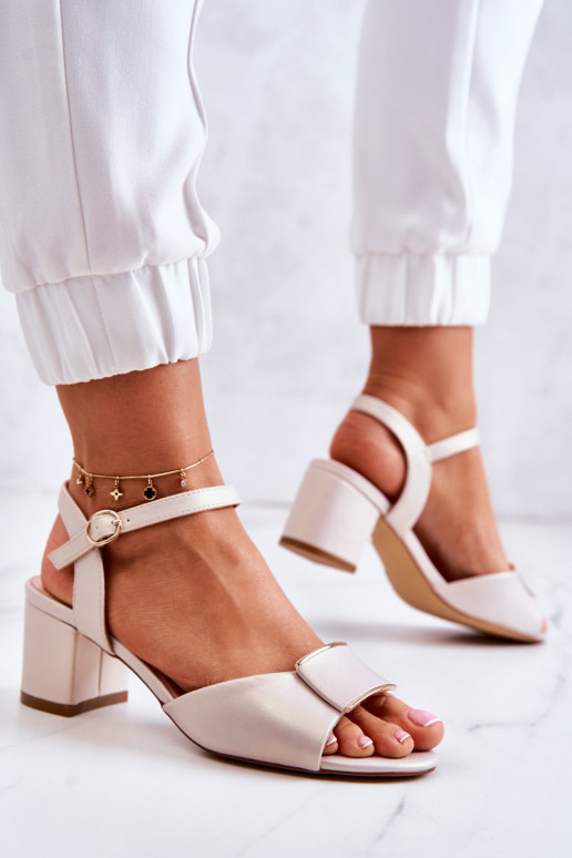 Sandales à talons hauts en simili cuir Lorisa couleur sable