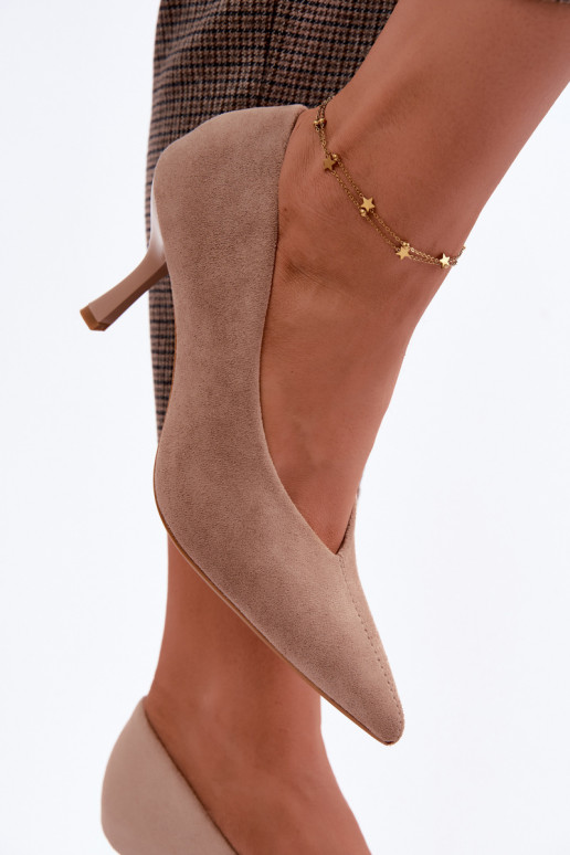 Chaussures à talons couleur sable avec broderie décorative Sedria