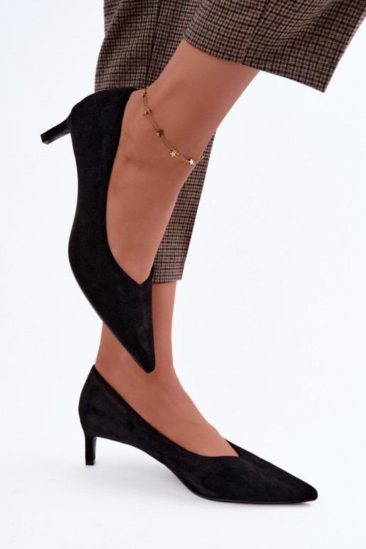 Chaussures à bout pointu en noir Tadela