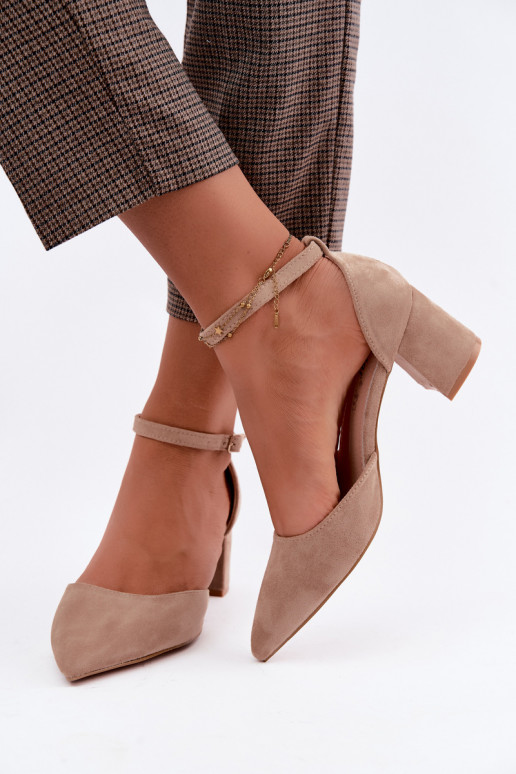 Chaussures à talon avec brides en couleur sable Olenae
