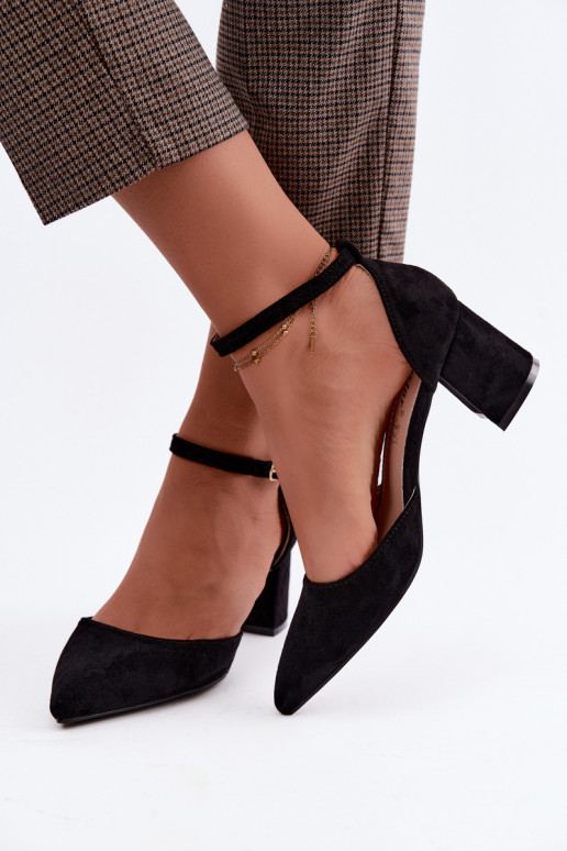 Chaussures noires avec talons et sangles Olenae
