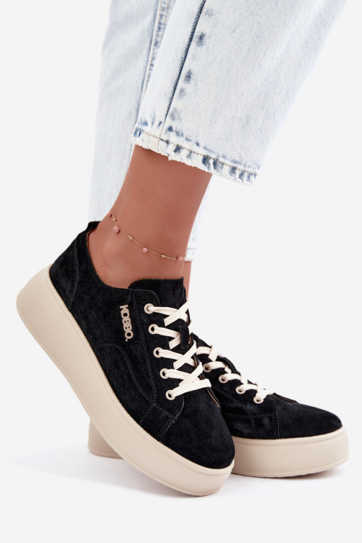 Baskets en daim synthétique avec plateforme Kobbo en noir