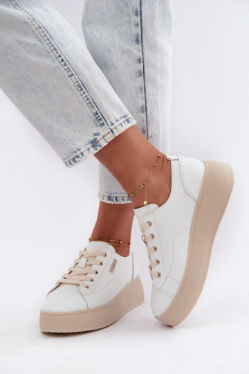 Baskets en simili cuir avec plateforme Kobbo en blanc 2