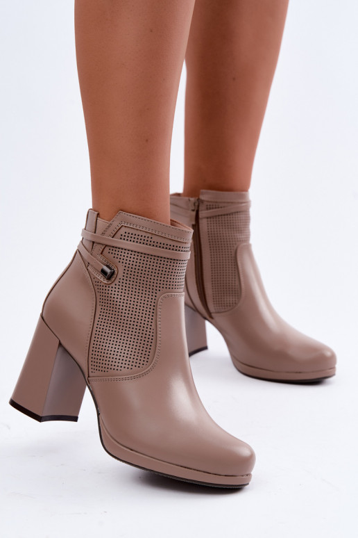 réchauffer Bottes avec des talons beige Activélissa
