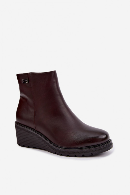 Bottines bordées en bordeaux avec plateforme Larisae
