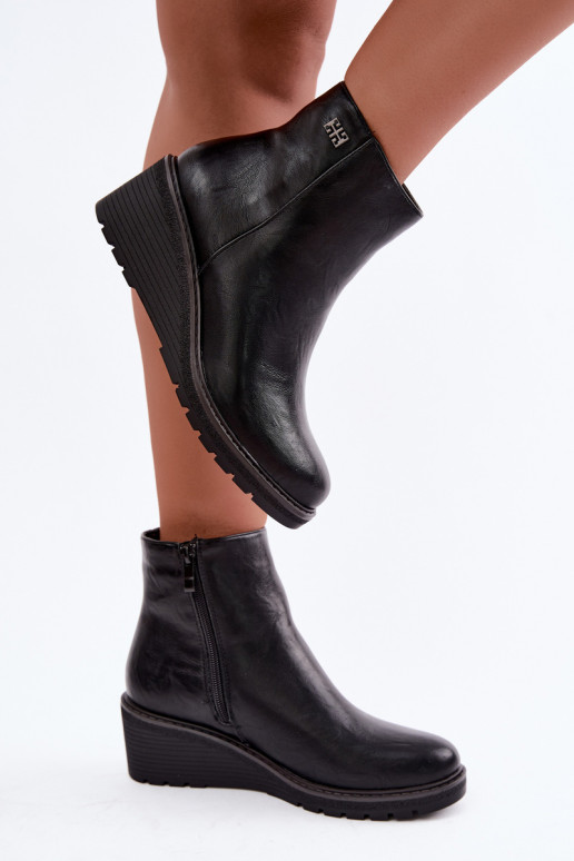 Bottines noires bordées avec plateforme Larisae