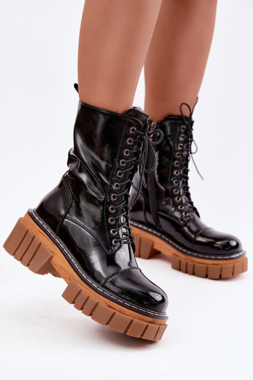 Bottines en cuir noires chauffées pour le travail avec effet verni Artiker 49C0344
