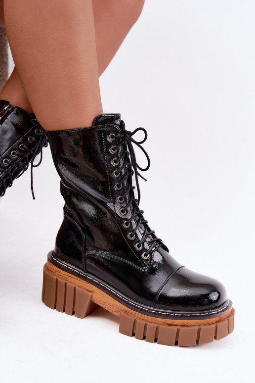 Bottines en cuir noires chauffées pour le travail avec effet verni Artiker 49C0344