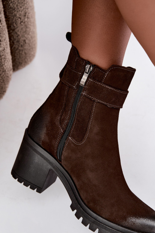 Chaussures pour femmes en faux daim avec talons Zazoo 60601 en couleur chocolat