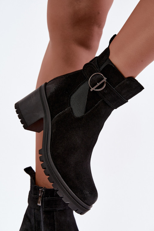 Chaussures pour femmes en faux daim avec talons Zazoo 60601 en couleur noire