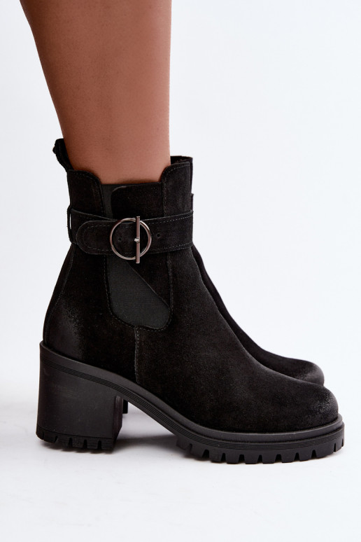 Chaussures pour femmes en faux daim avec talons Zazoo 60601 en couleur noire