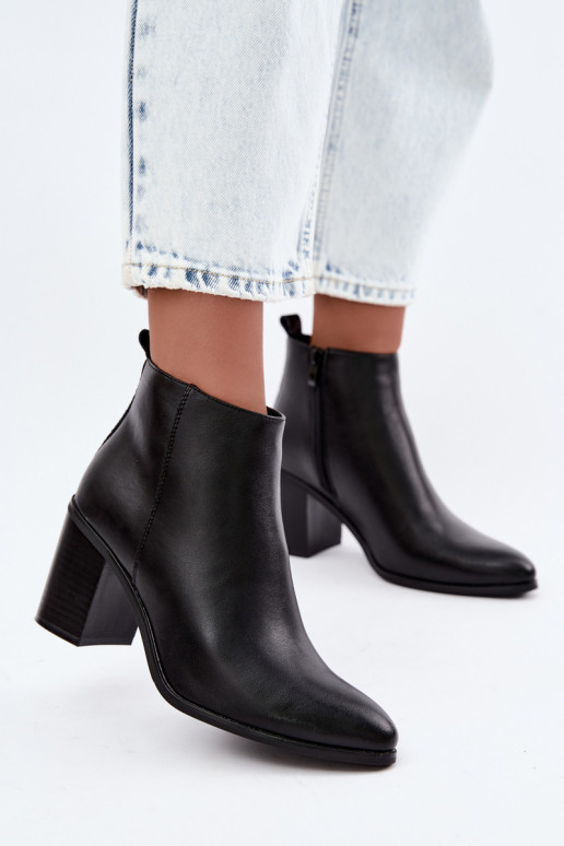 Bottines pour femmes chaudes avec isolation Sergio Leone BT-50-S en couleur noire
