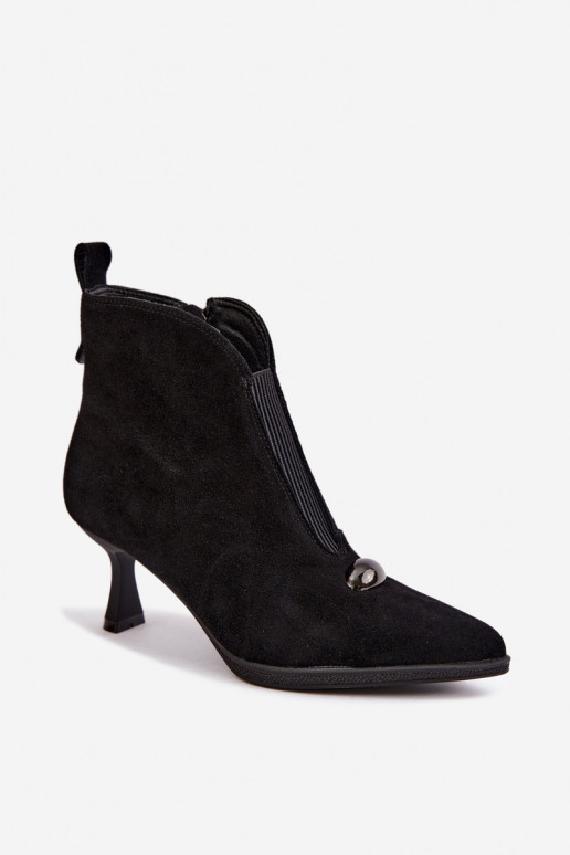 Chaussures pour femmes en faux daim avec talons T.Sokolski S2 Z26-281 en couleur noire