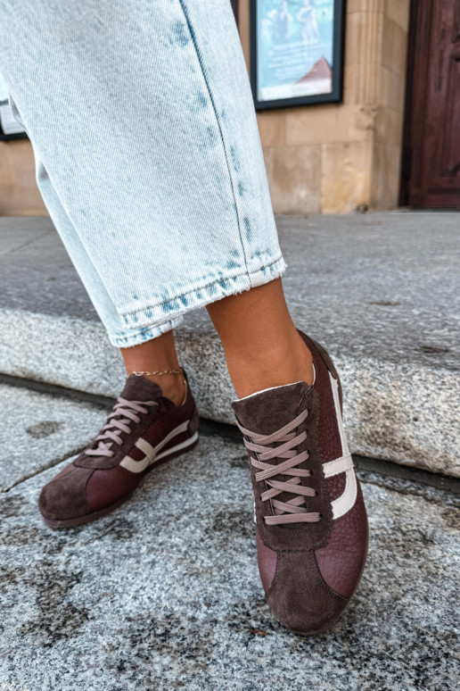 Baskets en simili daim couleur chocolat Zazoo N1402S2