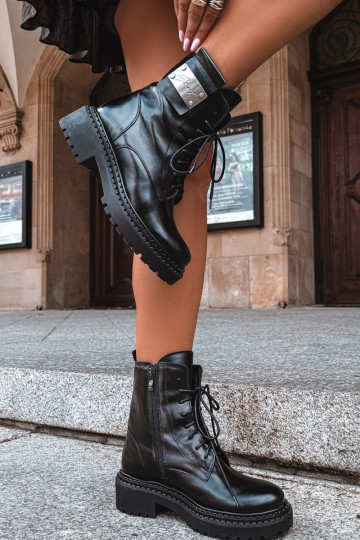 Bottines pour femmes chaudes avec détails décoratifs Zazoo 60574 en couleur noire
