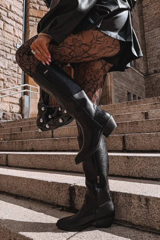 bottes hautes en cuir naturel pour femmes à petit talon isolées Big Star UU274521 couleur noire