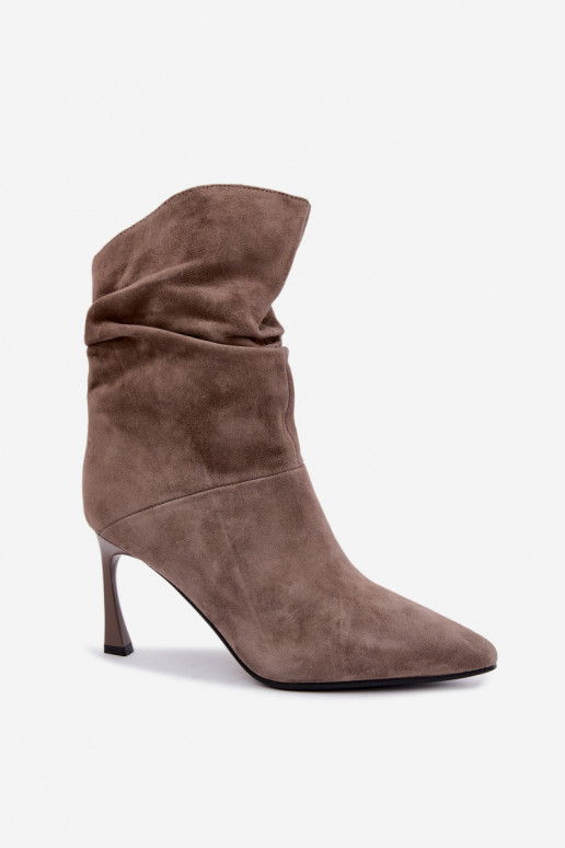 bottines en daim synthétique à talons fins isolées avec volants D&A JC62-1038 en gris