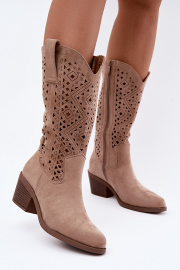 bottes hautes avec éléments découpés dans un style cowboy avec talons S.Barski HY62-8126 couleur sable