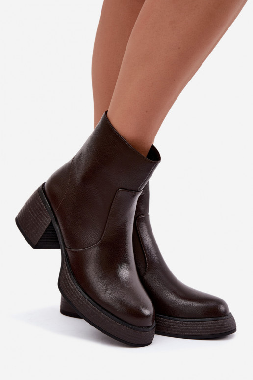 Bottines en cuir doublées avec talons D&A CR62-3369 chocolat
