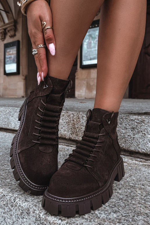 chaussures en daim pour femmes avec plateforme D&A JC62-1045 couleur chocolat