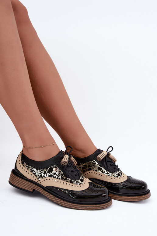 Chaussures en cuir pour femmes avec lacets et pampilles Tai turiciejka K7816-01 en noir