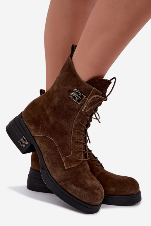 Bottes pour femmes en suédine isolées Vinceza 67044 marron