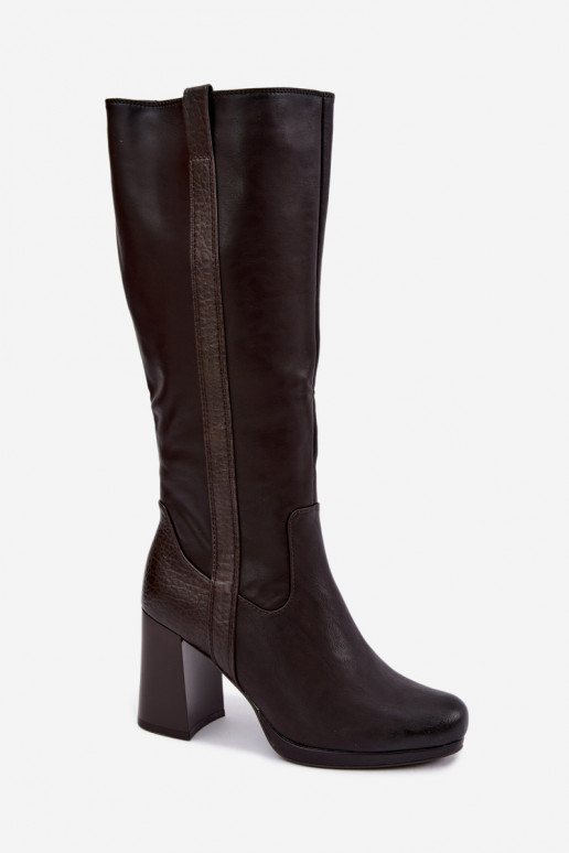Bottes longues isolées avec talons chocolat Alessa
