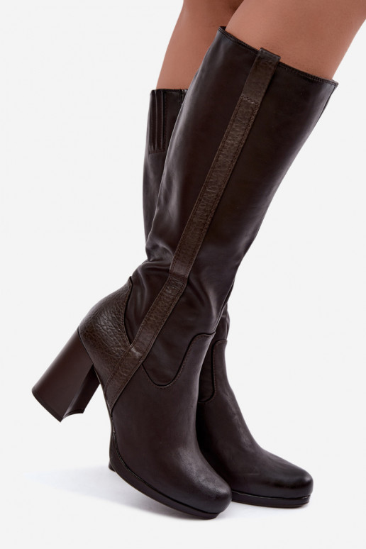 Bottes longues isolées avec talons chocolat Alessa