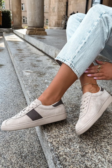 Baskets pour femmes en daim synthétique Big Star UU274440 en sable 2