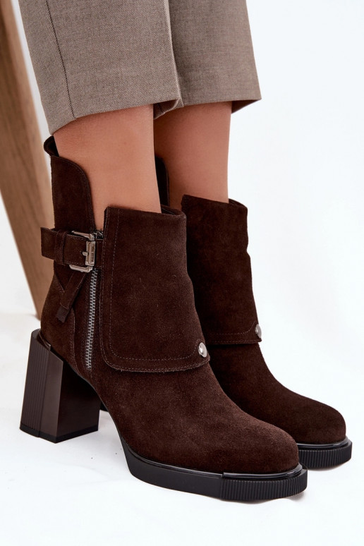 Bottines chocolat en daim synthétique avec talons et boucles Vinceza 91152