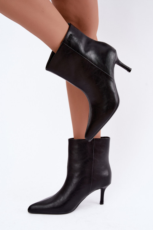 Bottines avec talons fins et isolation, à enfiler Big Star UU274494 noires
